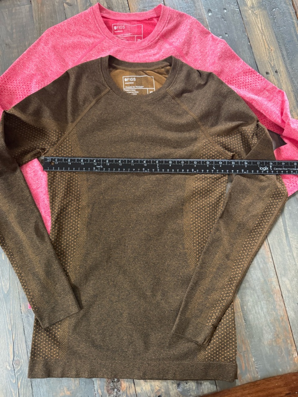 FIGS Salta Seamless Tops in Pink and Brown - Crew Neck Set